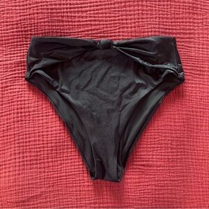 VICTORIA'S SECRET SWIM Knotted High-Waist Cheeky Bikini Bottom in black M